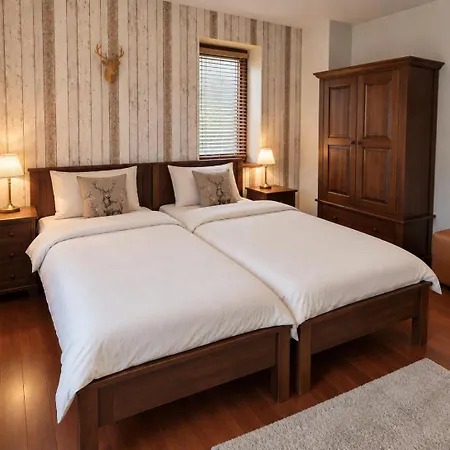 Апартаменты Gala 2-Bedroom Mountain View 3 Min Walk To Gondola Банско