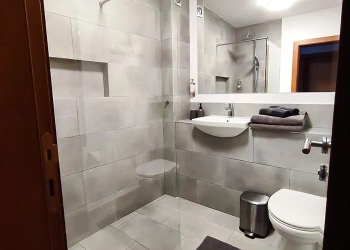 Gala 2bedroom 200m From Gondola Apartamento